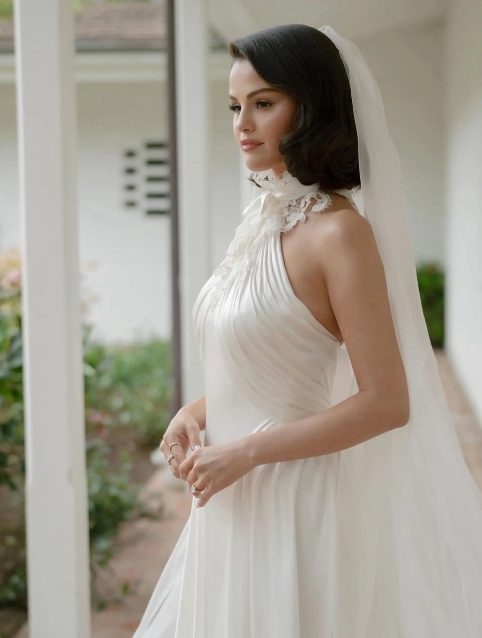 【selenagomez】現實版迪士尼公主賽琳娜戈梅茲的夢幻婚紗 Selena Gomez 第一套01