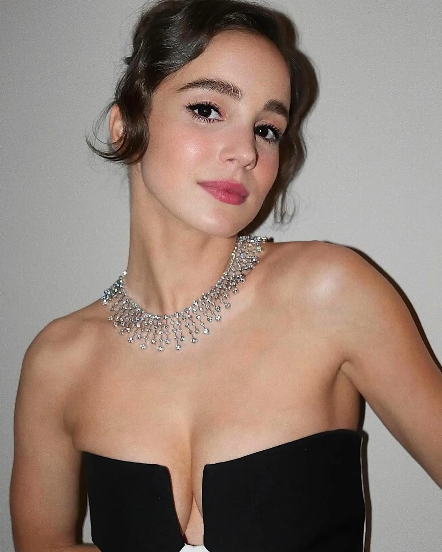 艾芭巴普蒂斯塔（alba Baptista）