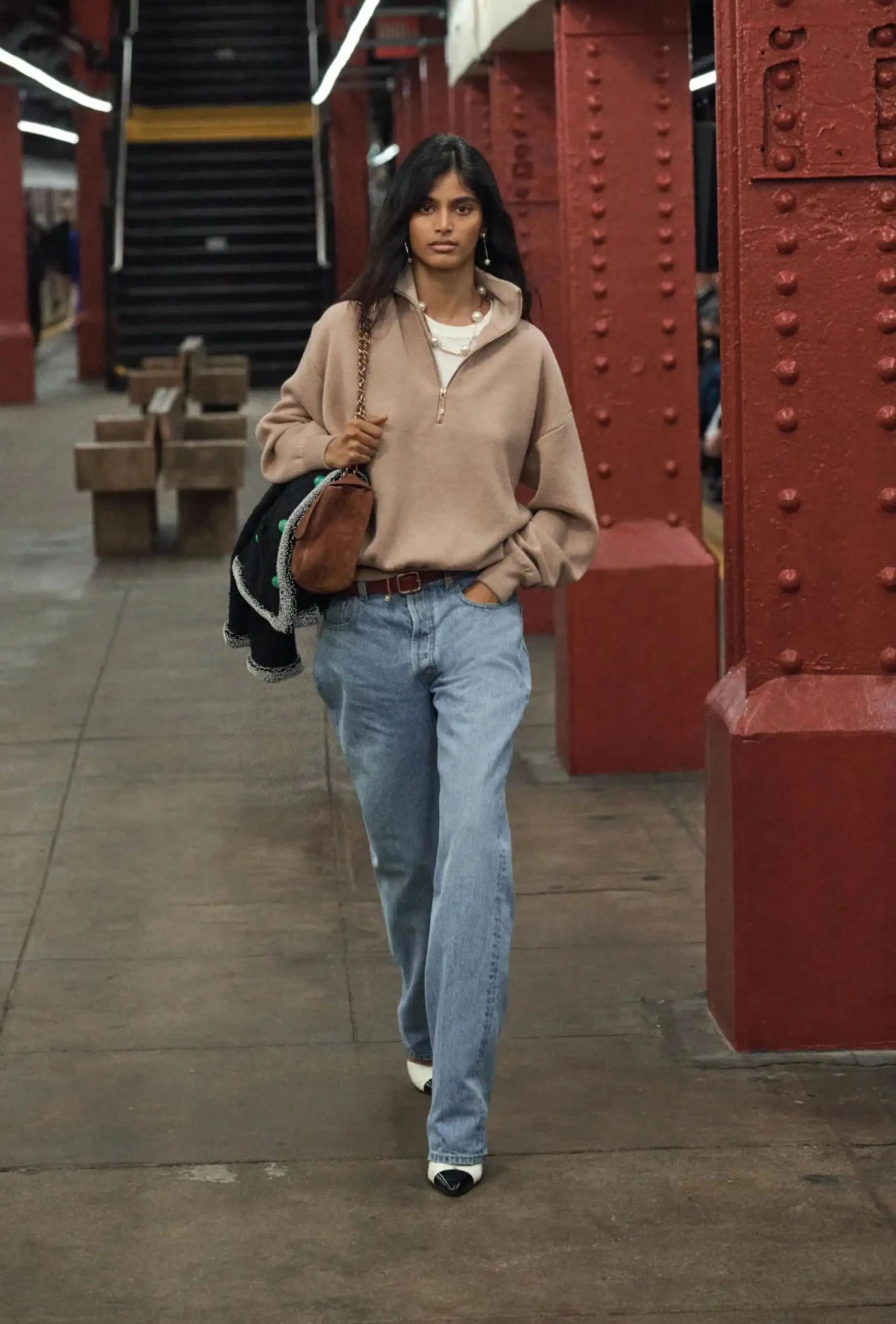 【chanel】新年穿搭 Chanel 半拉鍊上衣