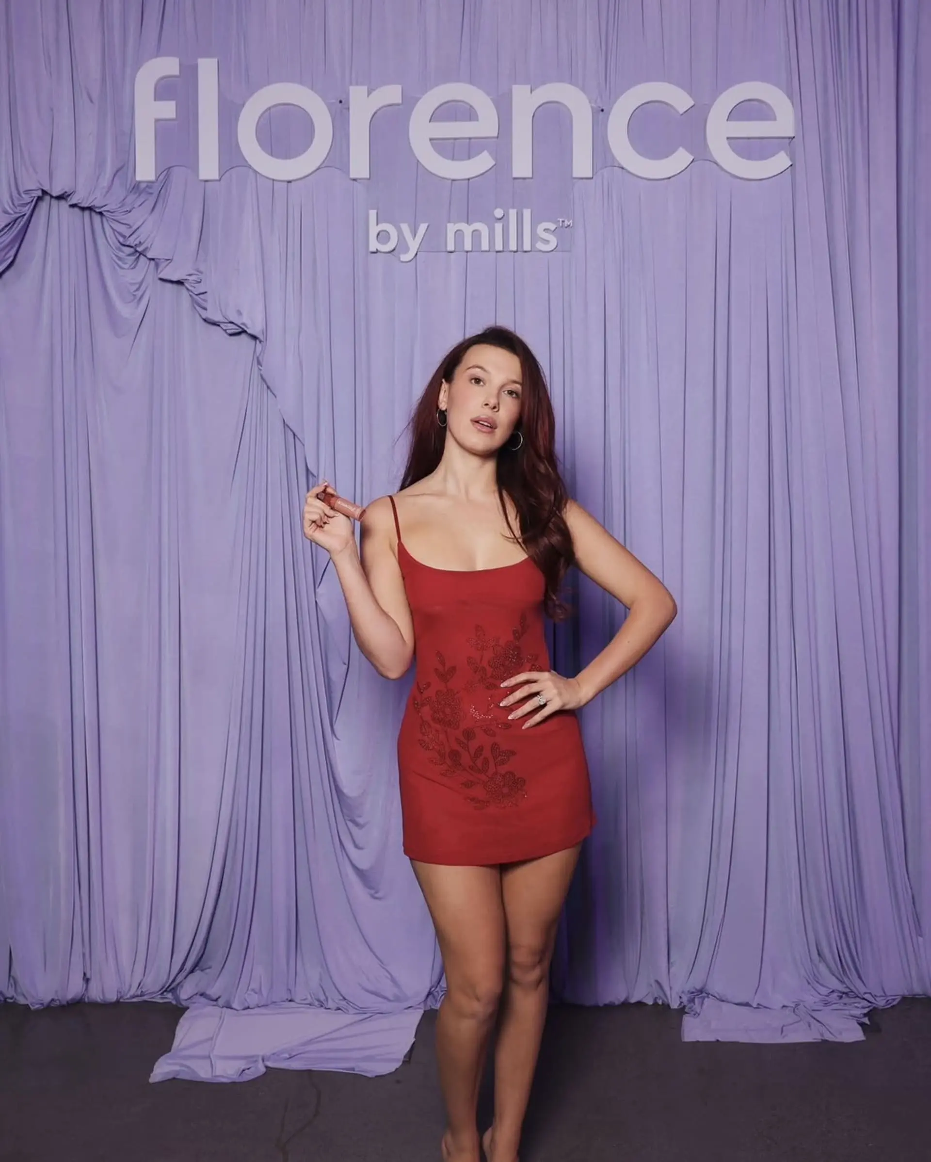 【florencebymills】怪奇物語 演員 Millie Bobby Brown美妝01