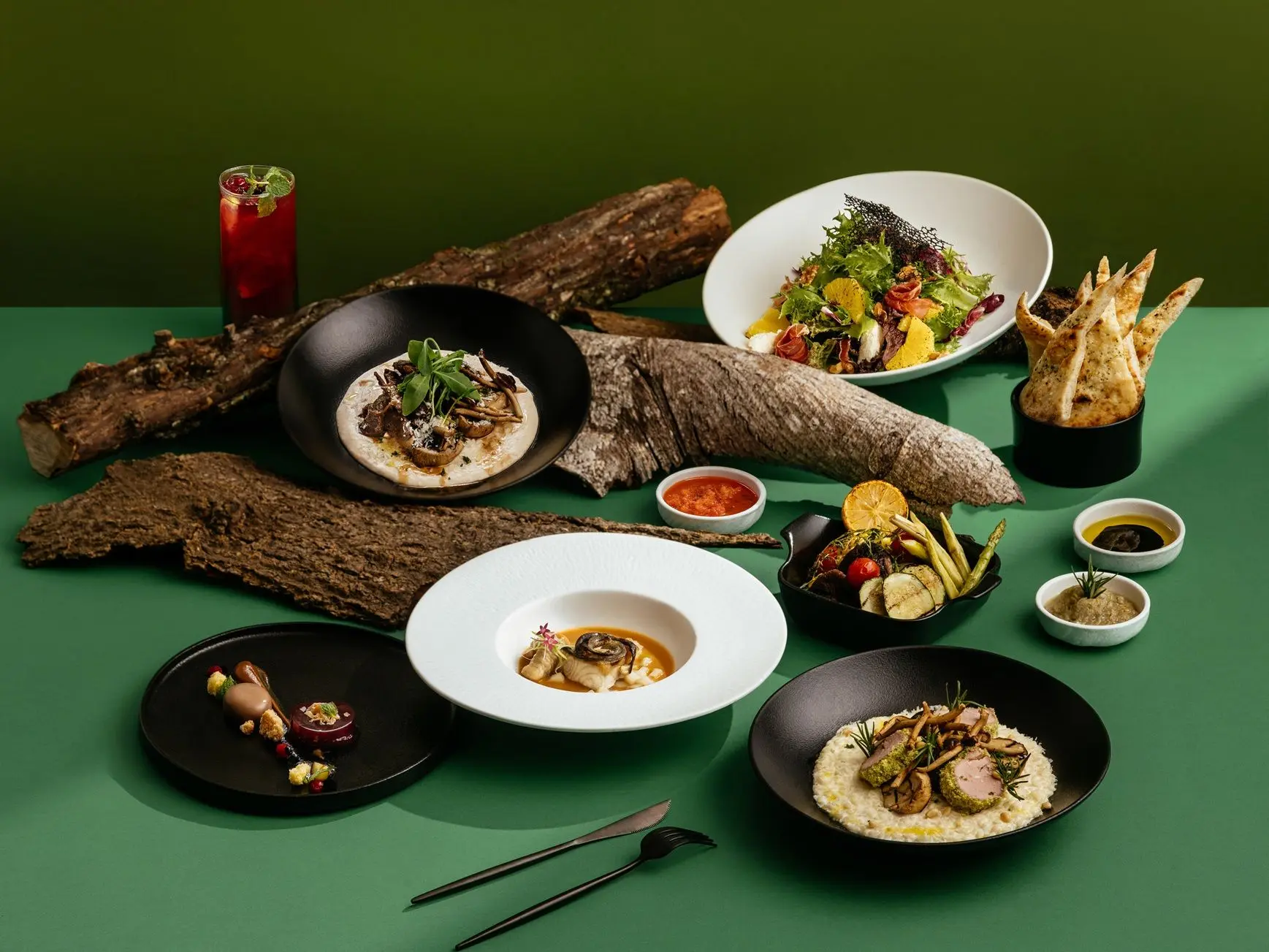 【煙波飯店】2025飯店推薦 一泊二饗,運用豐富的頂級食材,並持續與多家台南老字號名店合作,創新詮釋府城在地經典美食